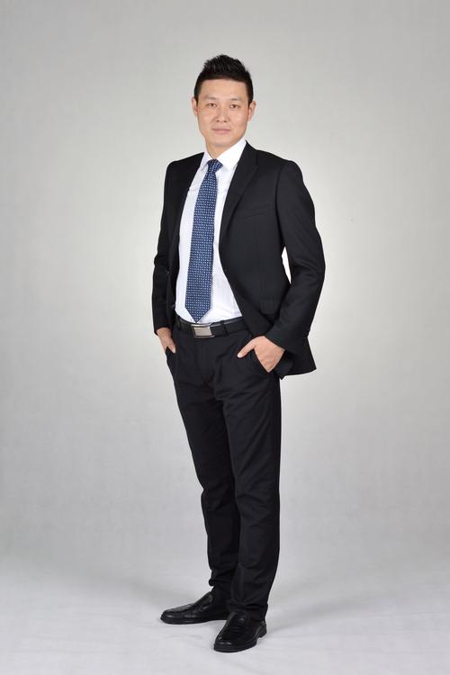 岳赣暖 制作统筹负责人